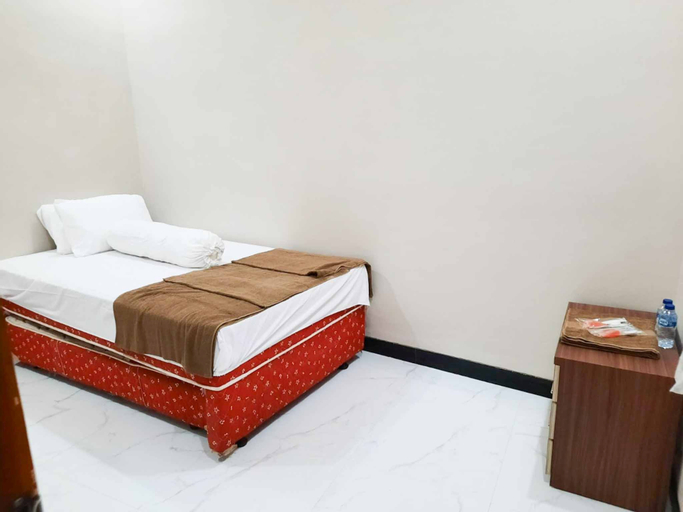 Jasmine Homestay Syariah RedPartner, Tuban