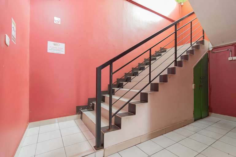 RedDoorz @ Komplek Pontianak Mall, Pontianak