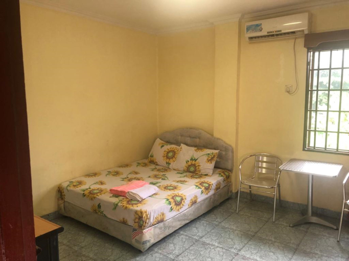 Bedroom 3, Hotel Pelita Terang, Batam