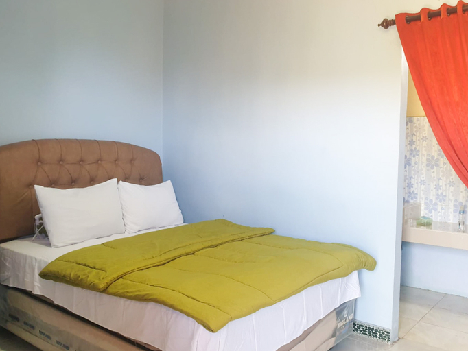 Bedroom 2, Puri Dewata Soe RedPartner, South Timor Tengah