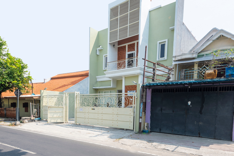 Exterior & Views 2, 3706 Griya Tentrem Syariah, Lamongan