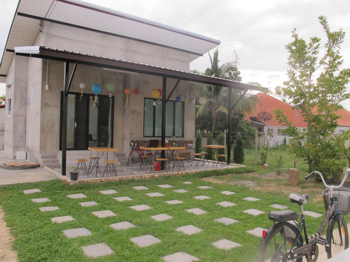Public Area 3, Sweet Dreams Guest House, Muang Phetchaburi