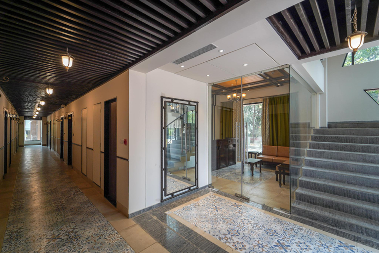 Lobby 5, Triose Boutique Hotel Lonavala, Pune