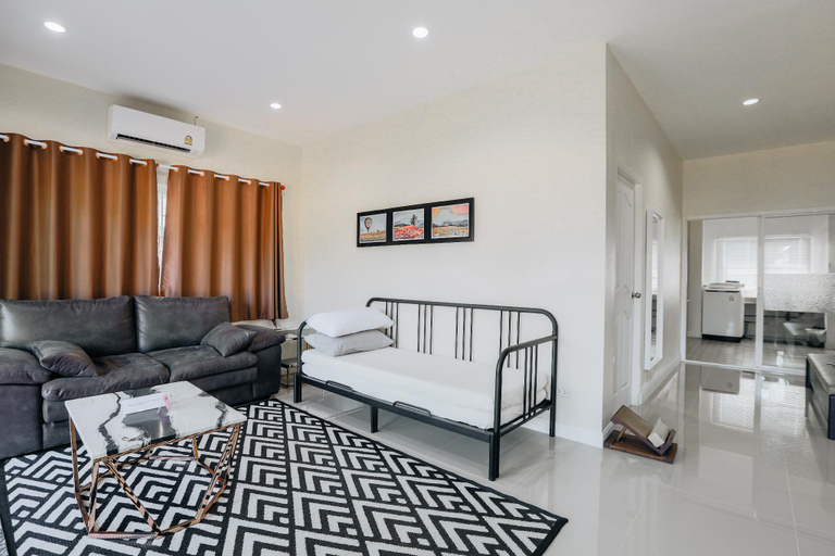 Public Area, Glass House, Mountain View, Near Airport-city, Muang Chiang Rai