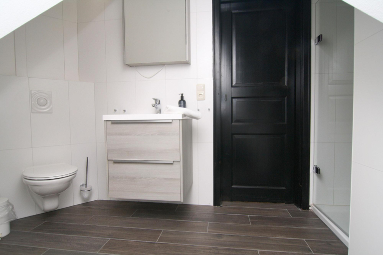 Bathroom 4, Van der Valk Viverde Mecklenburgische Seen, Mecklenburgische Seenplatte