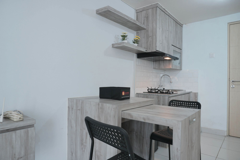 Dining Room 16