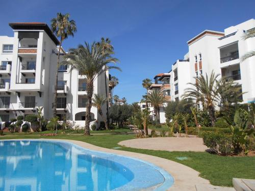 4, StyleSuite Marina Agadir, Agadir-Ida ou Tanane