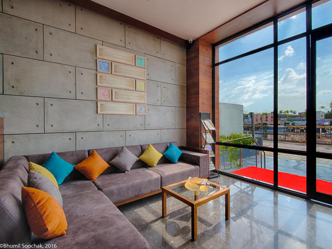 Public Area 3, The Elements, Rajkot