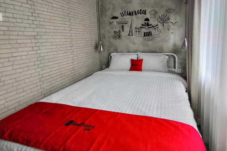 Bedroom 1, RedDoorz Syariah @ Tibra RSWBox Ciawi, Bogor