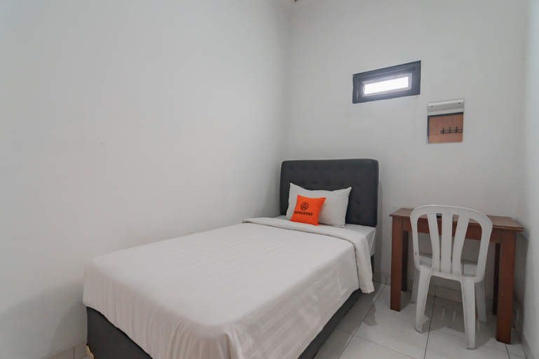 Bedroom 3, Koolkost near Alun Alun Kota Bandung 2 - Male Only, Bandung