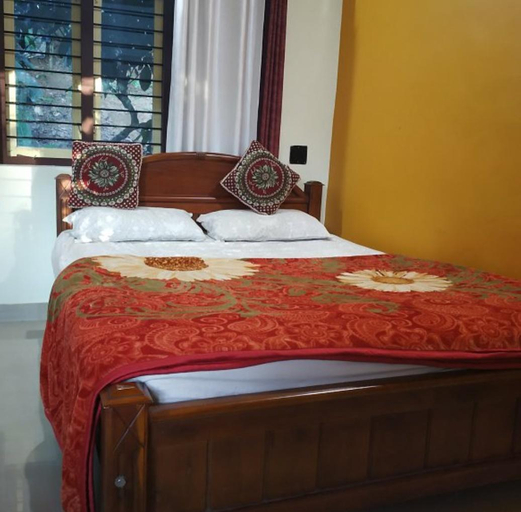 Neelakki Homestay-Family/friends/trek/campfire, Kodagu