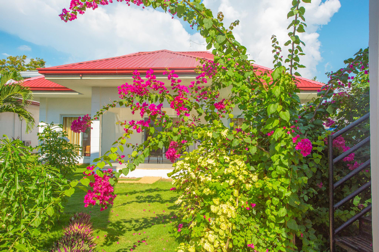 Green Mango Resort - standard villa with 2 bedroom, Panglao