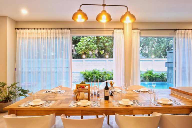6 Room Private Pool Vill in Chiangmai Downtown, Muang Chiang Mai