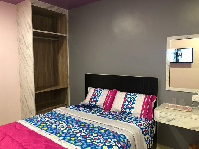 Bedroom 3, Benut HomeStay ( SRI TANJUNG), Pontian
