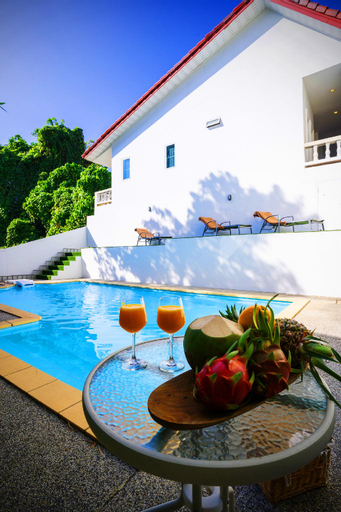 Wonderful Pool House at Rawai, Naiharn, Phuket Island