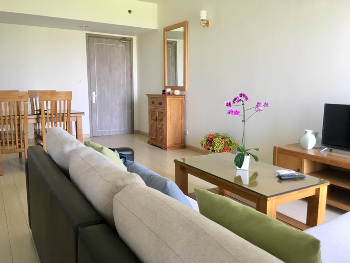 2BR Bright Airy Apartment in Suburban Hanoi, Văn Giang