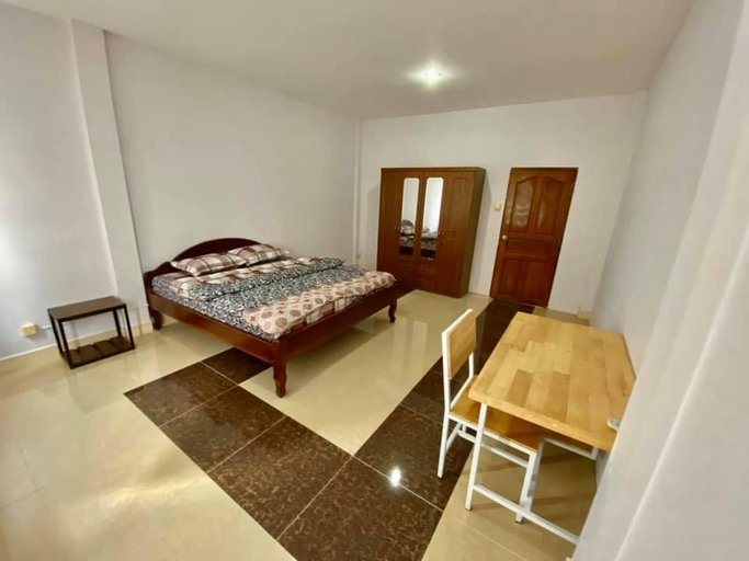 CT Family Apartments large room, Kampot