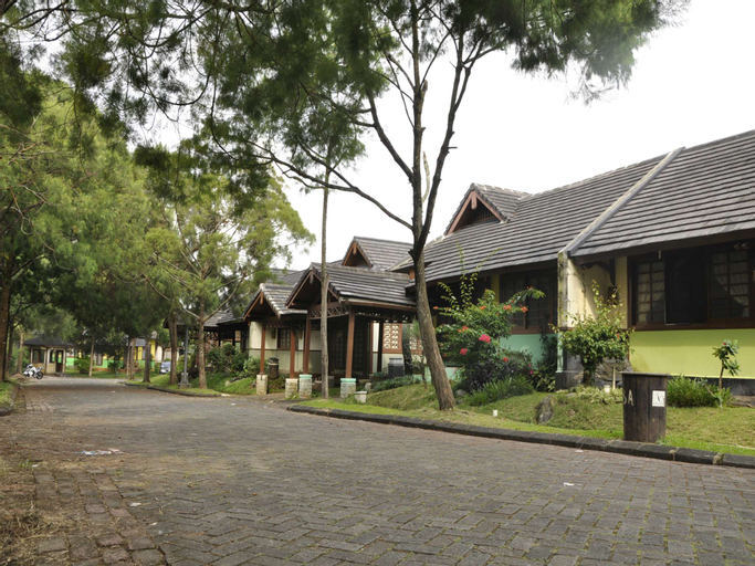 Villa Kota Bunga Ade- 0608, Bogor