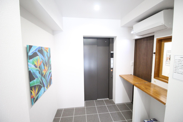 Public Area, Tommy Condominium Wakasa, Naha