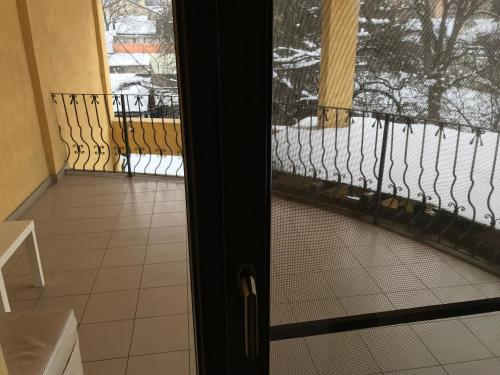 3, Bonsejour, Brasov