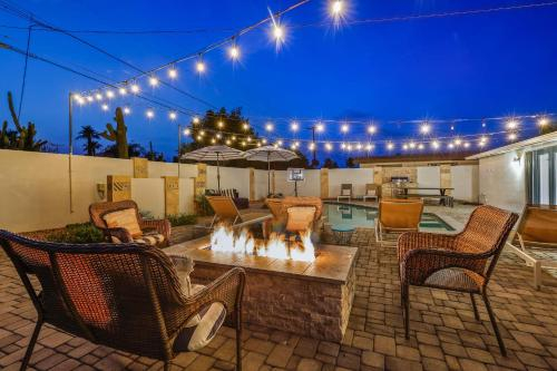 MODERN FARMHOUSE IN OLD TOWN SCOTTSDALE - Closest Walk to Entertainment District, Fashion Square, He, Maricopa