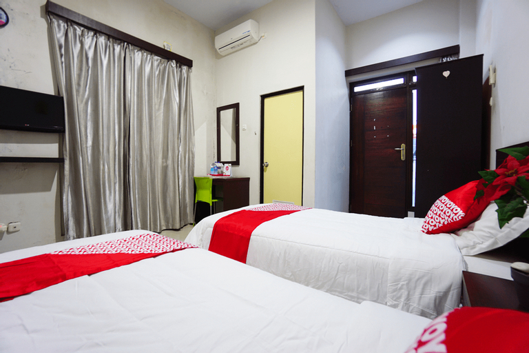 OYO 1236 Elite Residence, Manado