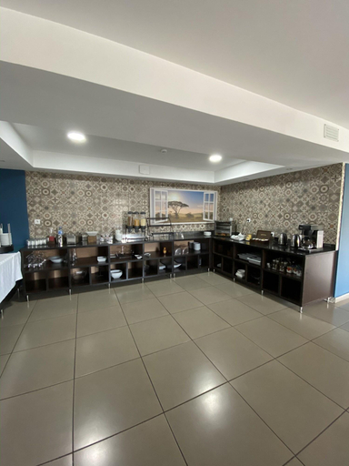 Others 5, Hotel Africa Maputo Business, Maputo