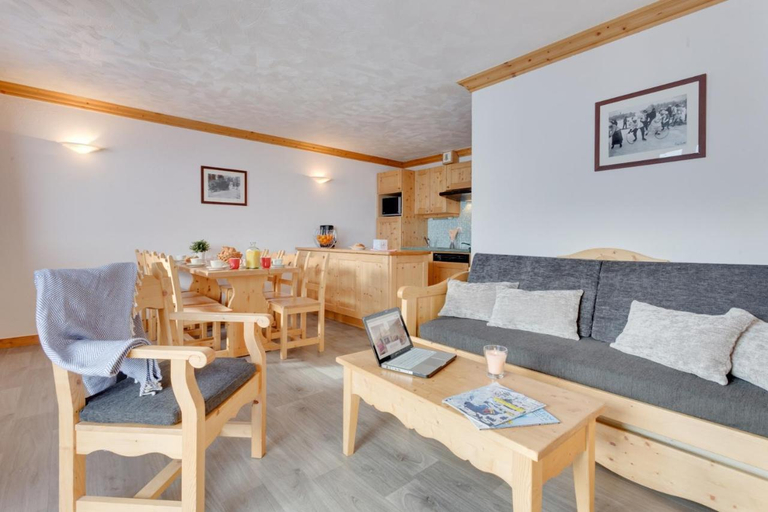 Bedroom 3, Residence Les Chalets d' Adonis, Savoie