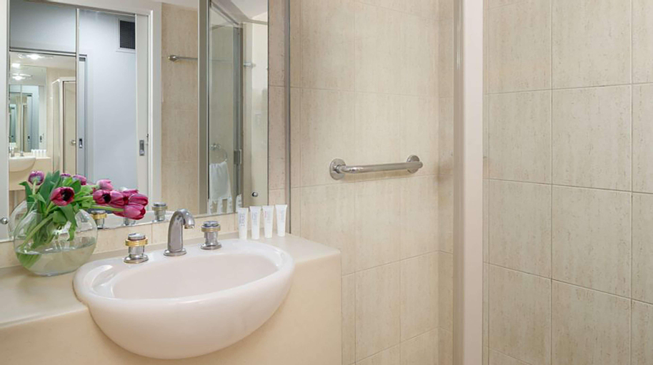Bathroom 7