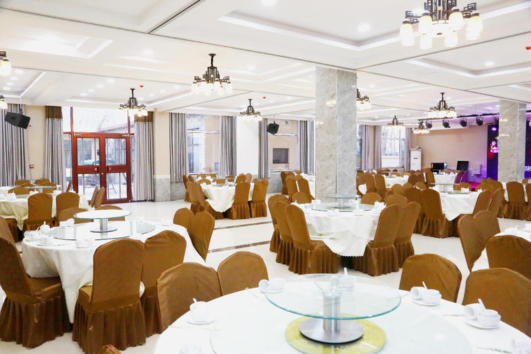 Business Facilities 4, City 118 Hotel Yi County Yingbin Avenue, Baoding