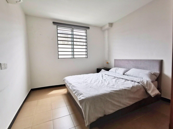 Private Bedroom 07 I Perindustrian Lukut Indah, Port Dickson