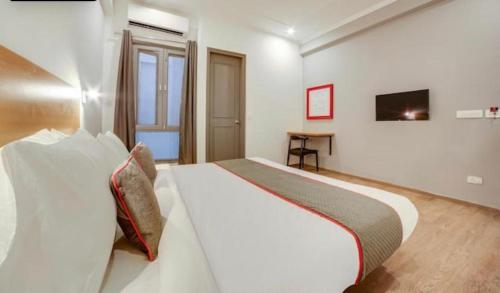 5, Peaceful Stays, Gurgaon
