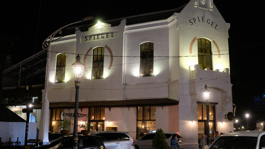 Exterior & Views 4, Harmoni Guest House, Semarang