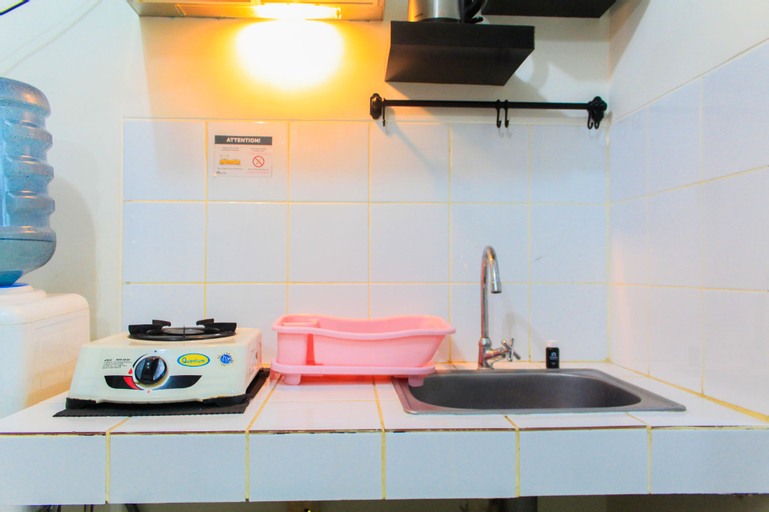 Scenic Studio Apartment at Woodland Park Residence By Travelio, South Jakarta