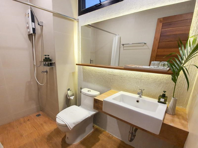 Bathroom 4, Mini House Aonang Hotel, Mueang Krabi