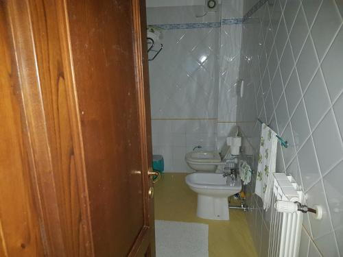 Bathroom 4, APPARTAMENTI LA QUERCIA, Grosseto