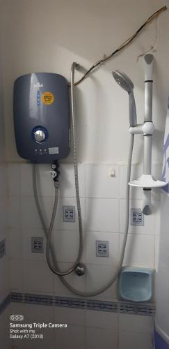 Bathroom, Feel at Home Fully Furnished HOMESTAY COSY PEACE COMFY GETAWAY FOR COUPLES OR FAMILY, Port Dickson
