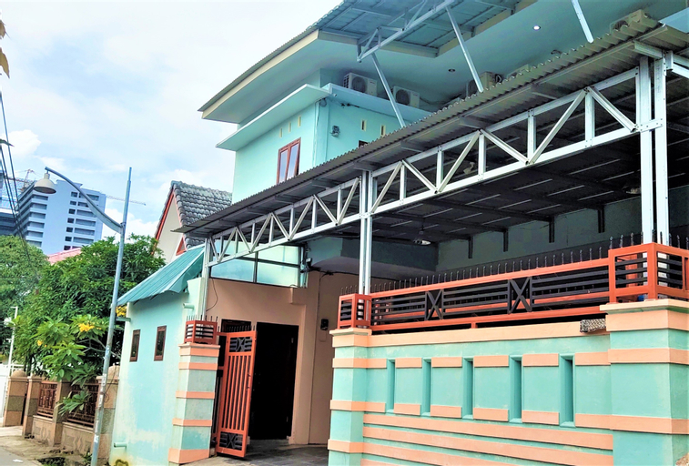 Ine House Syariah, Medan