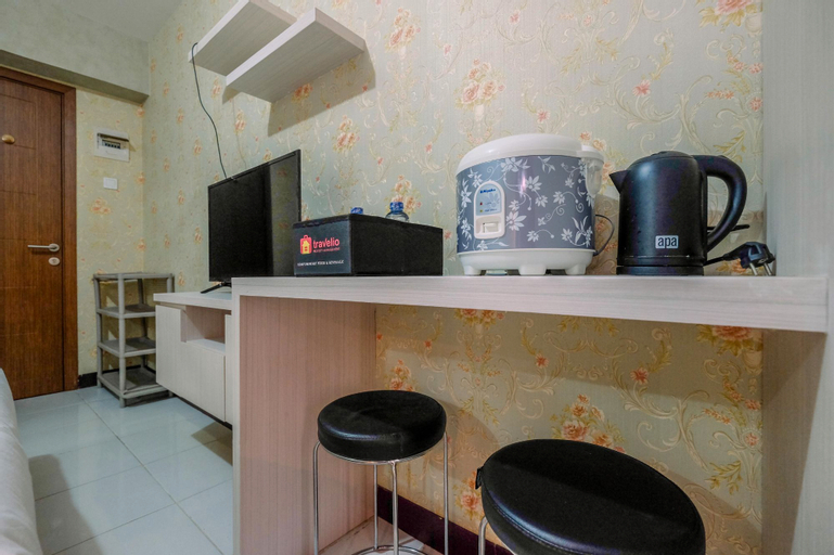 Relax and Homey Studio Room at Cinere Resort Apartment By Travelio, Depok