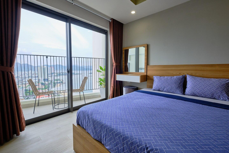 City Center 2 Bedroom Apartment With Ocean View, Nha Trang