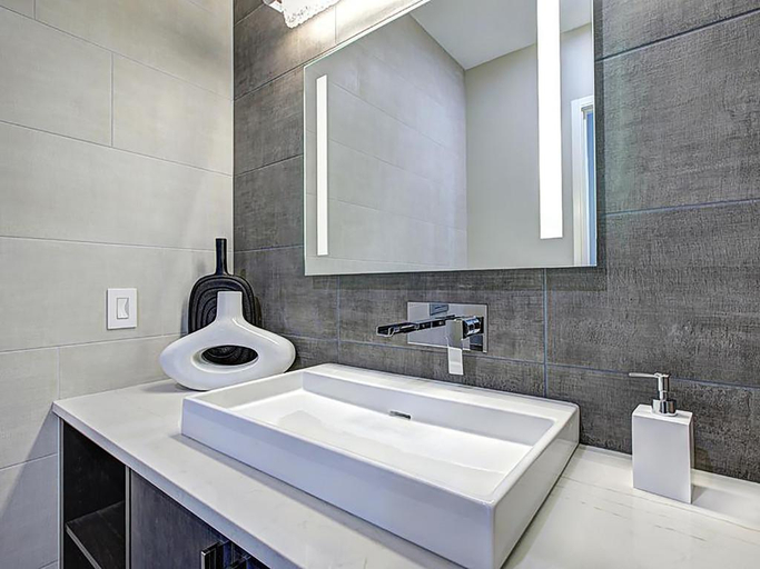 Bathroom 3, The Pelham Lahore, Lahore