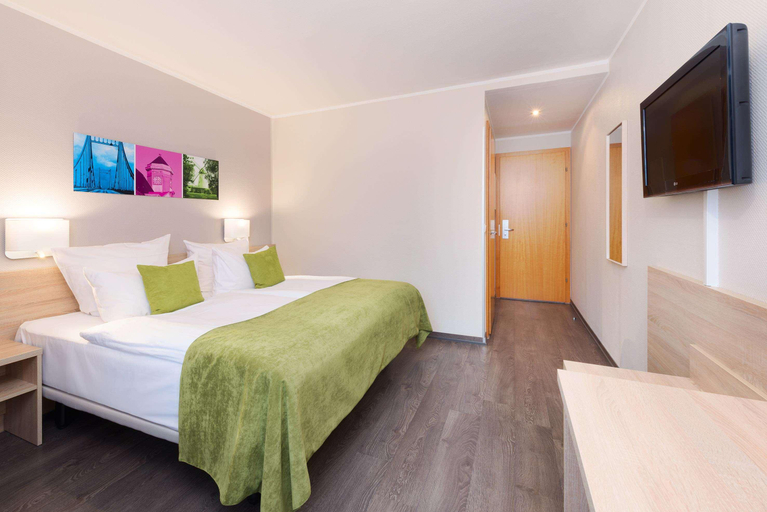 Bedroom 3, B&B HOTEL Krefeld Süd, Krefeld