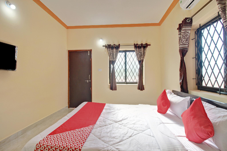 Bedroom 5, Ancora Beach Resort, North Goa