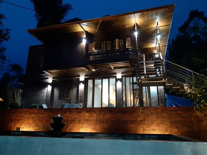 Exterior & Views 1, Villa TriTe , Subang