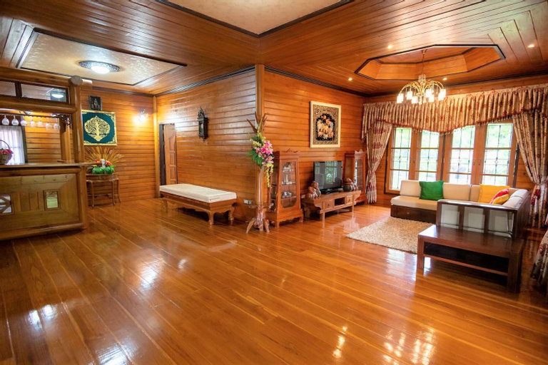 Luxury Pool villa Lanna Near Central festival, San Sai