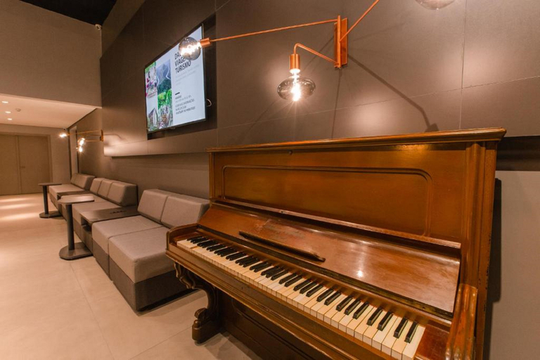 Public Area 2, Dall'Onder Ski Hotel, Garibaldi
