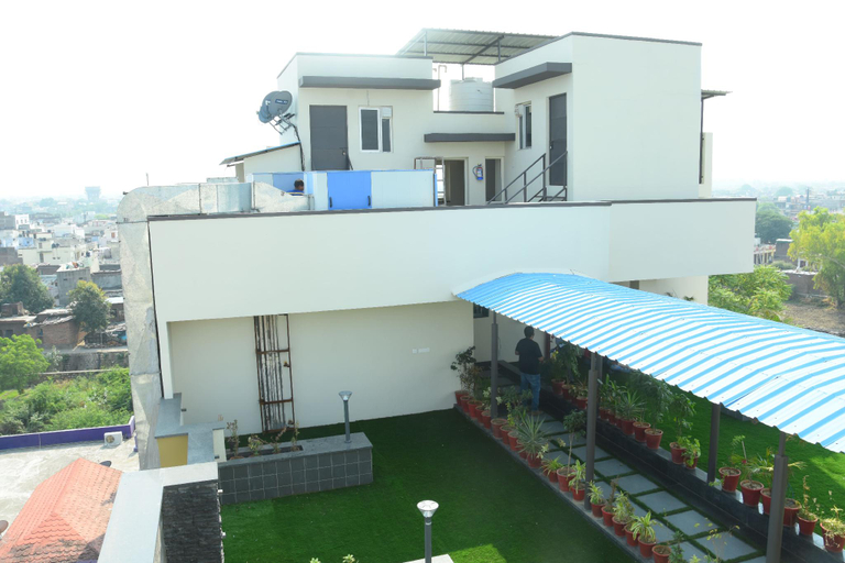 Others 2, Hotel Shanti Vilas, Baran