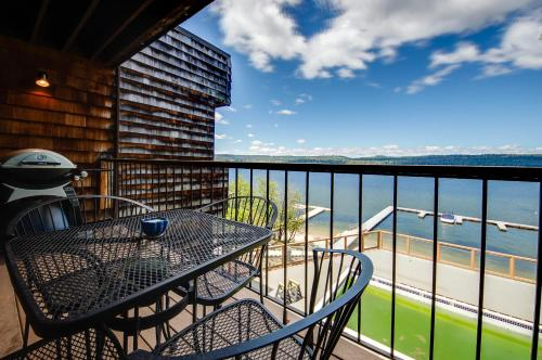 Timberlake Studio In The Sky, Valley