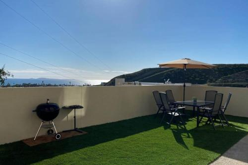 Casa Sofia, Charming New House with Ocean View, Ensenada