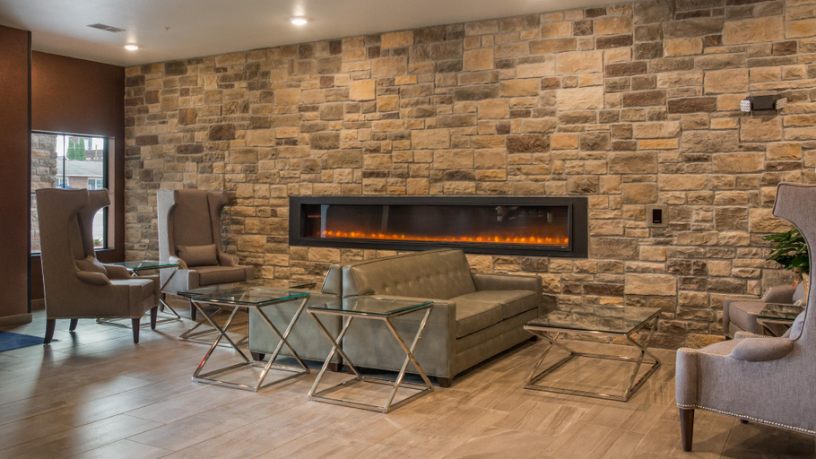 Public Area 2, Cobblestone Hotel & Suites-Little Chute, Outagamie
